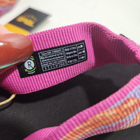 Teva Voya Flip-Flops Waves Rose Violet - Picture 8 of 9